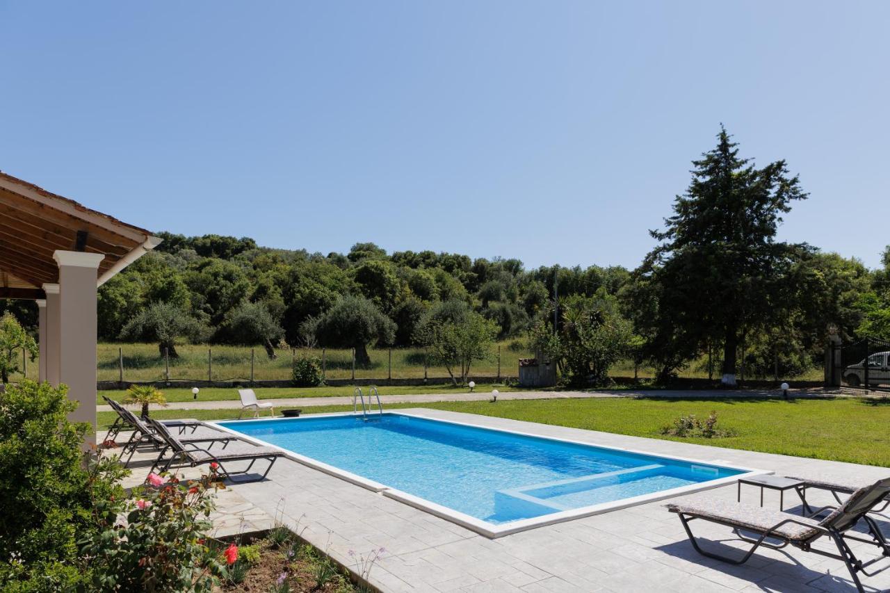 Country Villa Verde - 2Floor Family Home Kouramaditika Dış mekan fotoğraf