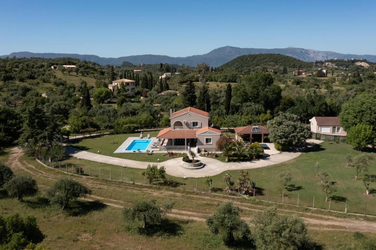 Country Villa Verde - 2Floor Family Home Kouramaditika Dış mekan fotoğraf